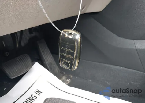 2020 Kia Sorento 3.3L Ex z USA, uszkodzony, nr VIN 5XYPHDA50LG683230